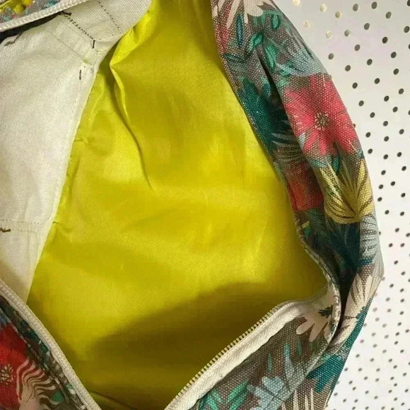 Kavu Backpack - Picture 4 of 7